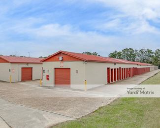 Photo 3 of Radiant Storage - 2410 Bienville Road, Ocean Springs, MS