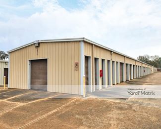 Photo 2 of Central Self Storage - 2902 Bartlett Avenue, Pascagoula, MS