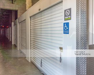 Photo 4 of Extra Space Storage - 4500 Long Beach Avenue, Los Angeles, CA