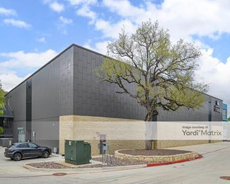 Photo 2 of Advantage Storage - 6500 Ranch Road 2222, Austin, TX