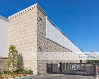 Photo 4 of Extra Space Storage - 501 Wald, Irvine, CA