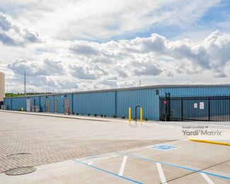 Photo 3 of Liberty Self Storage - 2459 Maggio Circle, Lodi, CA