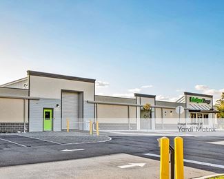 Photo 2 of Extra Space Storage - 1050 Clearmont Street NE, Palm Bay, FL