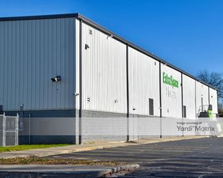 Photo 2 of Extra Space Storage - 1435 University Drive Court, Granger, IN