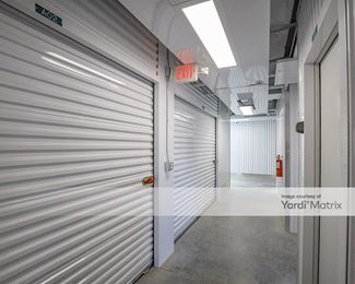 Photo 4 of LockBox Storage - 19301 Grant Avenue, Omaha, NE