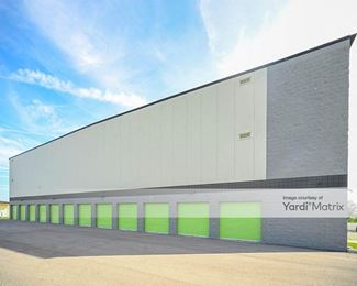 Photo 2 of Extra Space Storage - 830 South River Road, Englewood, FL