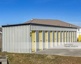 Photo 2 of Storage King USA - 14145 Dedeaux Road, Gulfport, MS