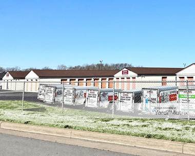 Storage Units for Rent available at 560 Tiny Town Road, Clarksville, TN 37042