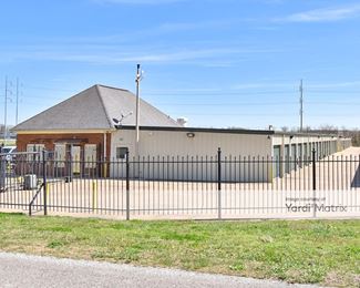 Photo 2 of By-Pass Self Storage - 300 Charles Garnett Drive, Hopkinsville, KY
