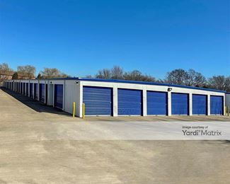 Photo 5 of Top Storage - 939 Tiny Town Road, Clarksville, TN