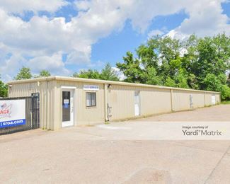 Photo 2 of Storage Rentals of America - 519 Lafayette Road, Clarksville, TN