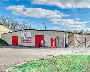 Storage Units for Rent available at 2110 Golf Club Lane, Clarksville, TN 37043