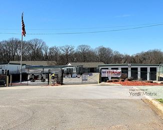 Photo 5 of US Storage Centers - 1280 Parkway Place, Clarksville, TN
