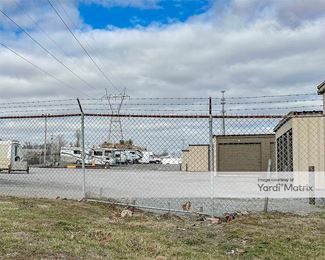 Photo 3 of St. Bethlehem Mini-Storage - 1778 Wilma Rudolph Blvd, Clarksville, TN