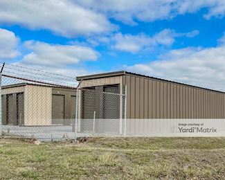 Photo 4 of St. Bethlehem Mini-Storage - 1778 Wilma Rudolph Blvd, Clarksville, TN