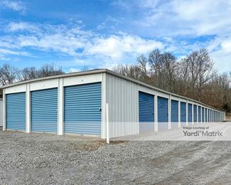 Photo 2 of Wickham Self Storage - 1521 Ashland City Road, Clarksville, TN