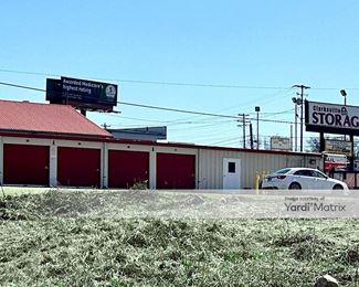 Photo 2 of Clarksville Lock Storage - 913 Sinclair Drive, Clarksville, TN