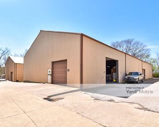 Photo 3 of Canton Place Storage - 3300 Canton Pike, Hopkinsville, KY