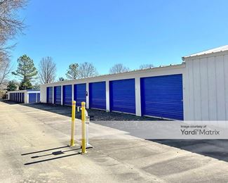 Photo 3 of Top Storage - 3865 Trenton Road, Clarksville, TN