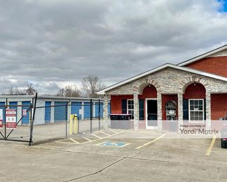 Photo 3 of Clarksville Self Storage - 201 Terminal Road, Clarksville, TN