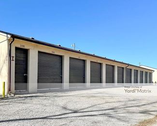 Photo 5 of Rent-A-Space - 40 Taylor Road, Clarksville, TN
