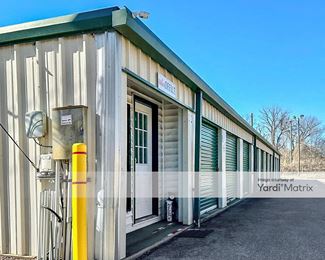 Photo 1 of Clarksville Lock Storage - 405 Tiny Town Road, Clarksville, TN
