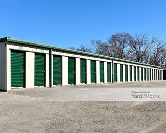 Photo 2 of Clarksville Lock Storage - 405 Tiny Town Road, Clarksville, TN