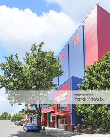 Storage Units for Rent available at 34-38 38th Street, Long Island City, NY 11101