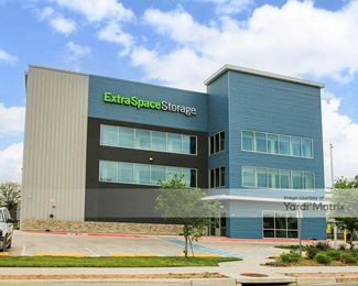 Photo 1 of Extra Space Storage - 315 South 11th Street, Waco, TX