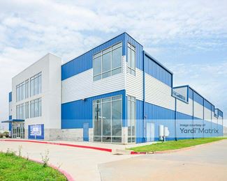 Photo 3 of EZ Werks Self Storage - 17903 Longenbaugh Road, Cypress, TX