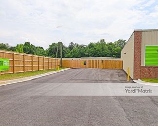 Photo 4 of Extra Space Storage - 706 Ashland Terrace, Chattanooga, TN