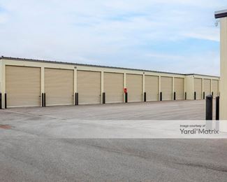 Photo 3 of Lakestone Storage - 275 US 12, Cambridge, WI