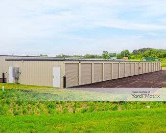 Photo 6 of Lakestone Storage - 275 US 12, Cambridge, WI