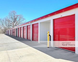 Photo 3 of Stor-Alot Self Storage - 601 Dover Road, Clarksville, TN