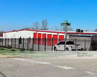 Photo 5 of Stor-Alot Self Storage - 601 Dover Road, Clarksville, TN