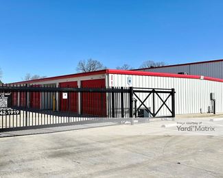 Photo 6 of Stor-Alot Self Storage - 601 Dover Road, Clarksville, TN
