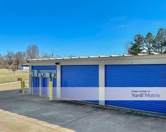 Photo 3 of In-Out Storage - 3746 Old Clarksvill Pike, Fredonia, TN