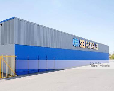 Storage Units for Rent available at 7920 Dyer Street, El Paso, TX 79904