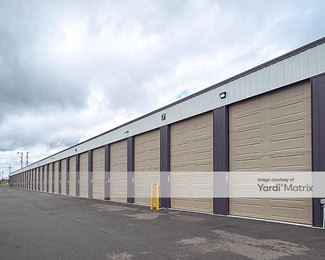 Photo 2 of StorageMart - 3800 West Hanley Avenue, Coeur d'Alene, ID