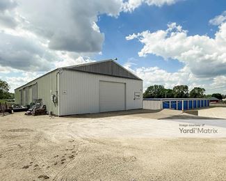 Photo 4 of A B-s Storage - 522 West 12th Street, St Charles, MN