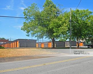 Photo 3 of Xtra Space, The - 1045 2nd Avenue NW, Hickory, NC