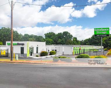 Storage Units for Rent available at 1108 18th Street NE, Hickory, NC 28601