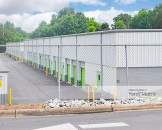 Photo 2 of Extra Space Storage - 1108 18th Street NE, Hickory, NC