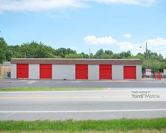 Photo 2 of Cardinal State Storage - 115 Main Street, Hudson, NC