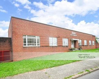 Photo 2 of AAA Mini Storage - 417 North College Avenue, Newton, NC