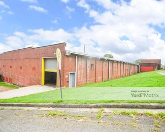 Photo 3 of AAA Mini Storage - 417 North College Avenue, Newton, NC