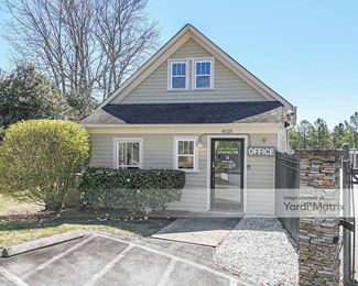 Photo 1 of Extra Space Storage - 8125 Island Point Road, Sherrills Ford, NC