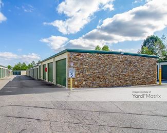 Photo 2 of Extra Space Storage - 8125 Island Point Road, Sherrills Ford, NC