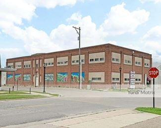 Photo 1 of Central States Warehouse - 1629 Caledonia Street, La Crosse, WI