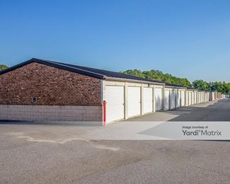 Photo 2 of Extra Space Storage - 6477 East NC 150 Hwy, Sherrills Ford, NC